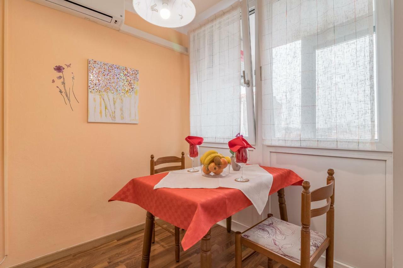 Cosy Apartment Zupanic Póla Kültér fotó